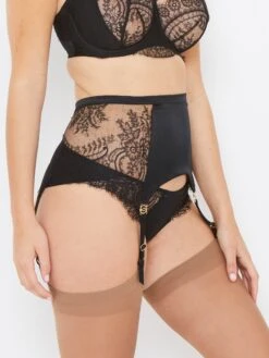 Ellianna Black Vintage Lace Suspender Belt